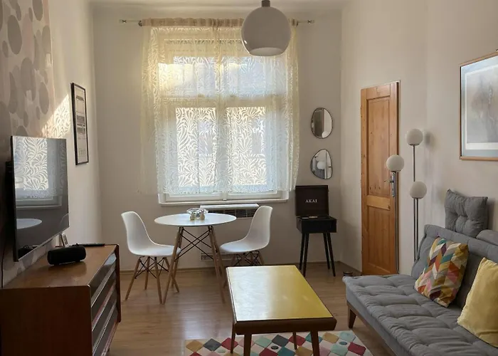 Vintage Brussels Style On 4 *