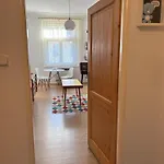 Vintage Brussels Style On 4 Apartment